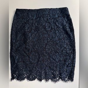 Banana Republic Women's Straight & Pencil Skirt